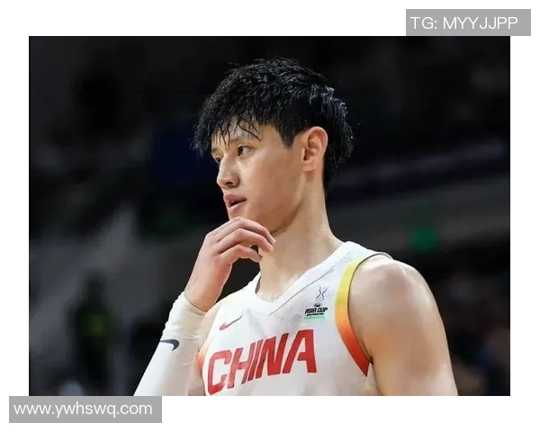 曾凡博崭露头角引发关注球场表现与未来发展潜力分析 曾凡博崭露头角引发关注球场表现与未来发展潜力分析